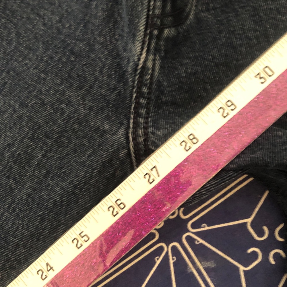 R19 Levi’s wedgie Icon fit high rise button fly jeans size 31 black & blue - Picture 10 of 13